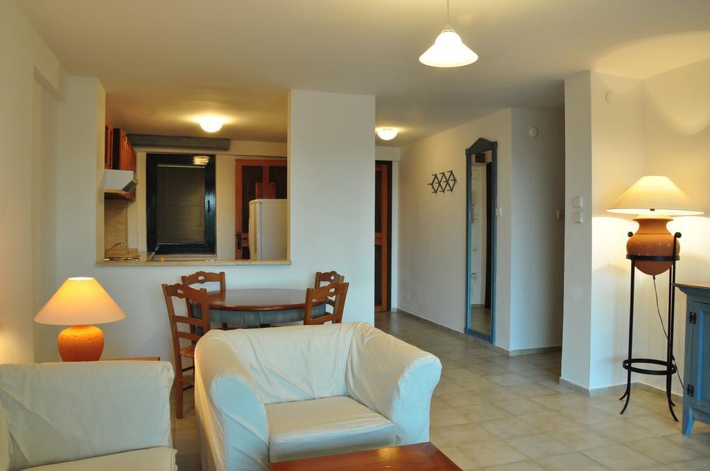 Palm Court Suites Ayvalı Exteriör bild